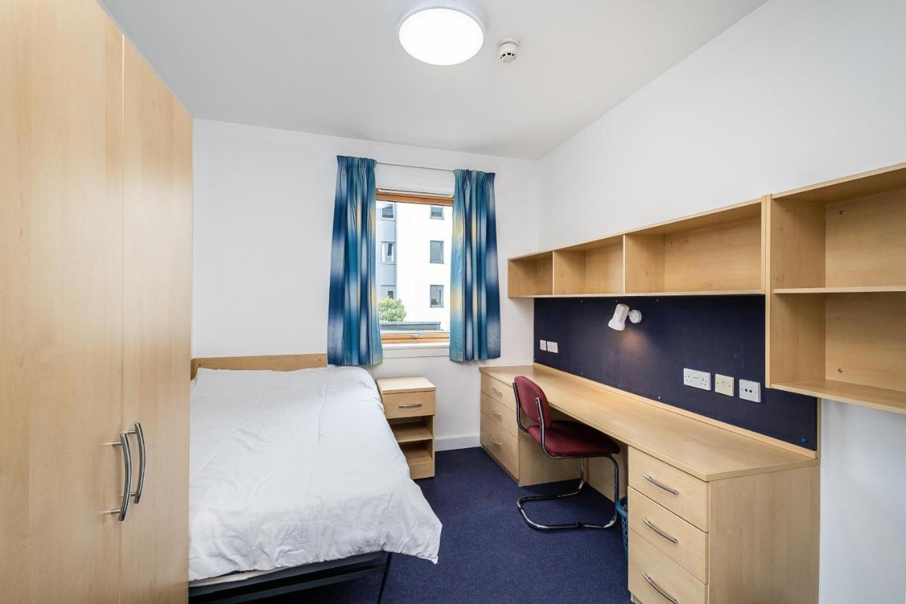 En Suite Rooms, Gillingham - Sk Екстер'єр фото