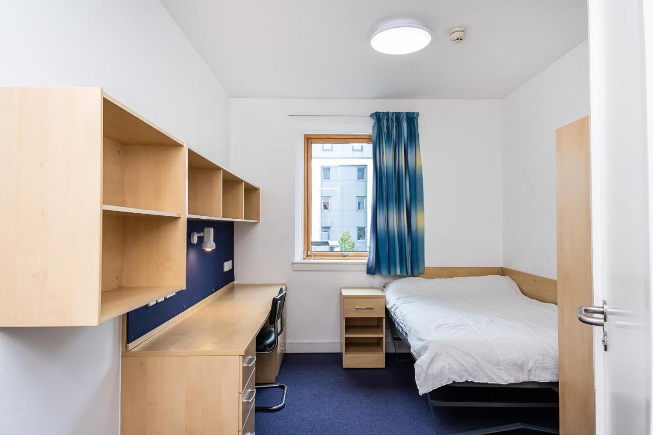 En Suite Rooms, Gillingham - Sk Екстер'єр фото